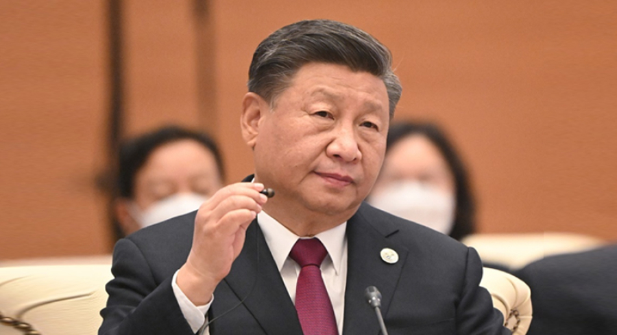 شی جینپینگ داوای پێشکەوتن دەکات لە پەرەپێدانی پیشەسازییەکانی داهاتوودا