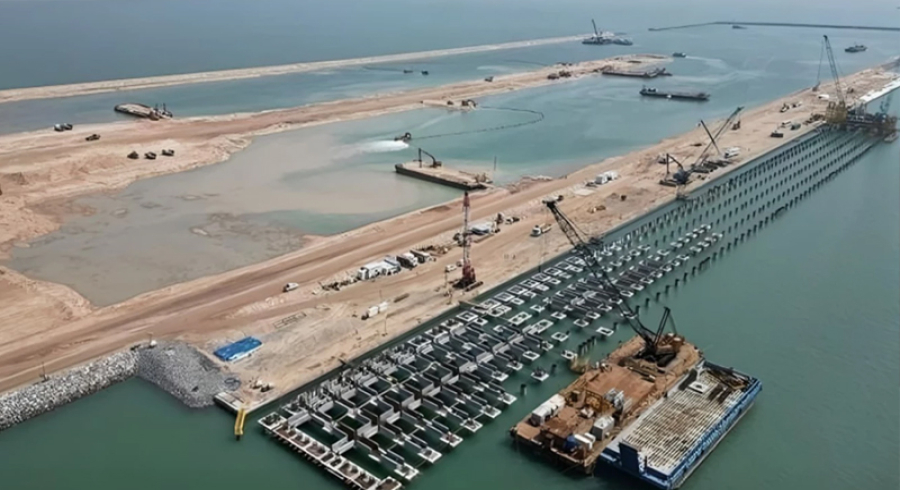 خور عەبدوڵا عێراق و کوێت دەخاتە بەردەم مەترسیی پێکدادانی سەربازی