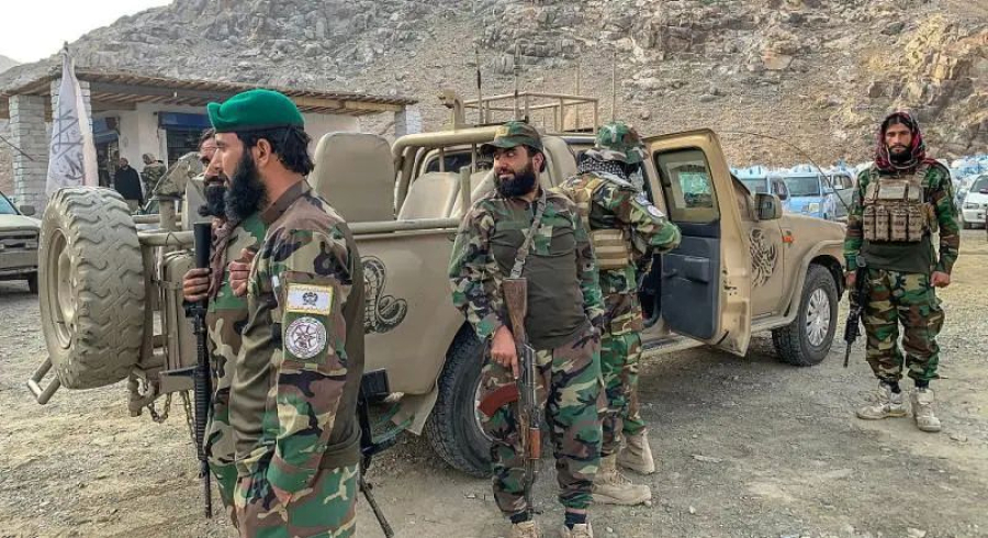 سوپای پاکستان: لە هێرشەکانمان بۆ سەر خاکی ئەفغانستان زیاتر لە 250 چەکدار و بەرپرسی تاڵیبان کوژراون