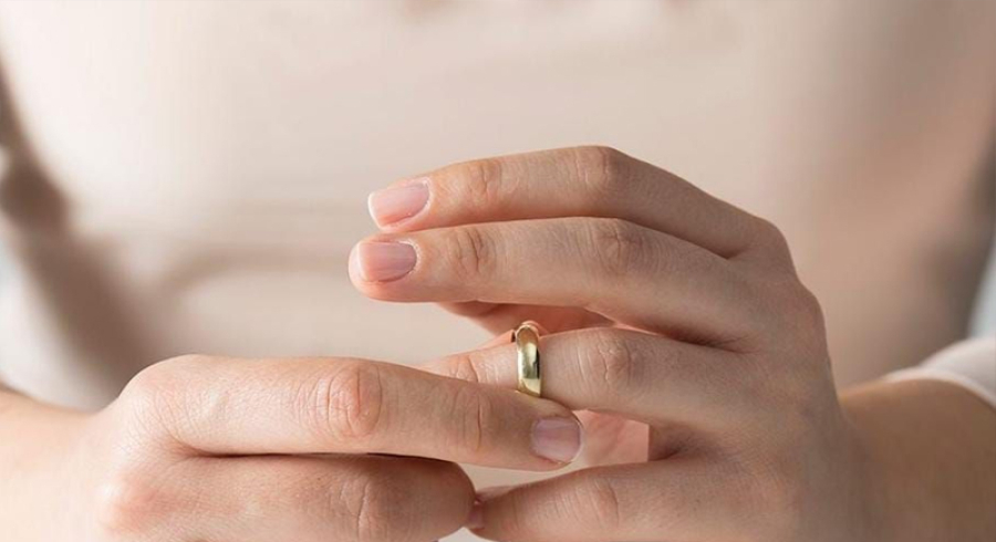      ٣٠ هەزار هاوسەرگیری و زیاتر لە ٦ هەزار جیابوونەوە لە عێراق تۆمارکراون