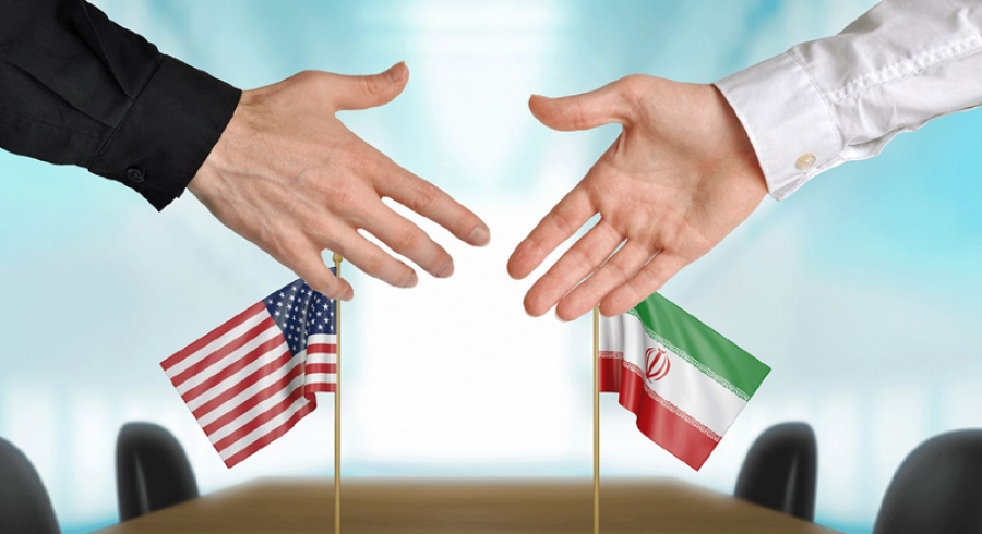 ئامادەباشی سەربازی ئەمریکا و دەستپێکی دانوستانەکان لەگەڵ ئێران