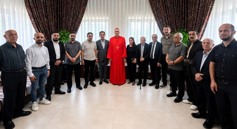 شاندێکی مەڵبەندی هەولێر و کلدوئاشوری حزبی شیوعی سەردانی پاتریارکی کەنیسەی کلدانی کاسۆلیکیان کرد
