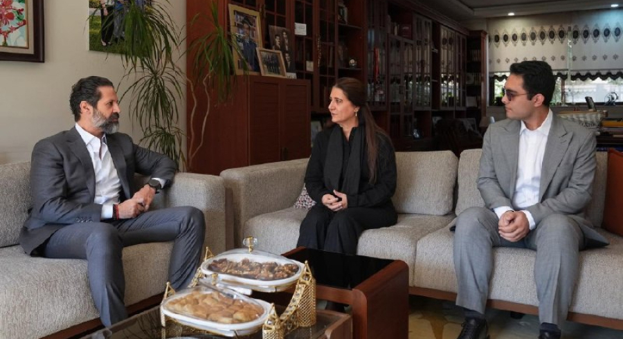 جێگری سەرۆکوەزیرانی هەرێم سەردانی خانەوادەی هاوڕێ کەمال شاکر دەكات