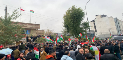 لەسەر بانگەوازەکەی حزبی شیوعی، بە دەیان هەزار کەسی لە هەولێر هاتنە سەر شەقام